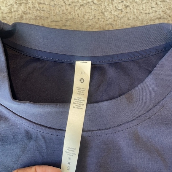 Lululemon Perfectly Oversized Crop Crew in Night Sea size 10 - Picture 3 of 6